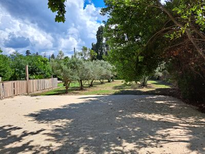 Villa Garden & Pool Venue for Events in Graveson