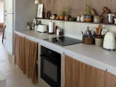 Confidential Provençal farmhouse *** in the heart of the Alpilles