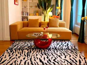 Studio Haussmannien à Paris pour Productions Créatives & Événements