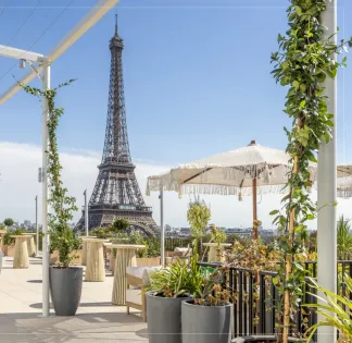 Eiffel Tower View Rooftop Terrace - Events in Paris 16th