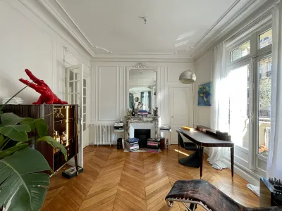 Haussmann-Style Paris Flat for Creative Events & Photo Shoots