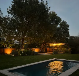 Garden with Swimming Pool & Bar | Private Events in Mazaugues (Var)