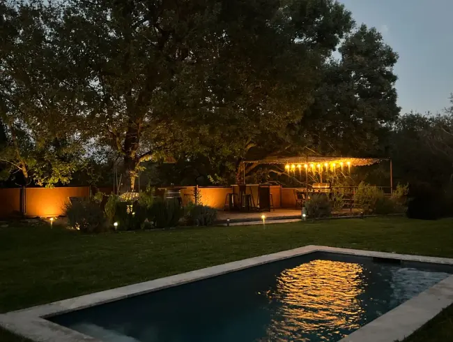 Garden with Swimming Pool & Bar | Private Events in Mazaugues (Var)