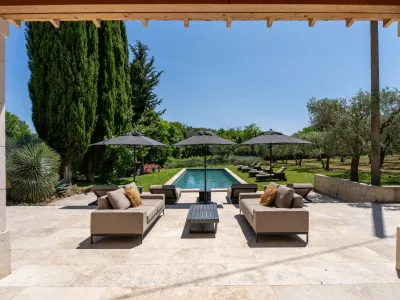 Elegant Pool House near Aix-en-Provence | Mediterranean Garden Venue