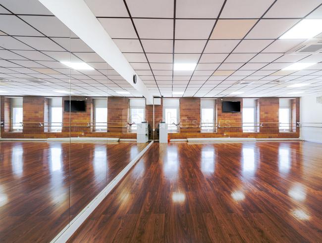 Studios Polyvalents Danse & Événements à Marseille | Location Professionnelle et Privée