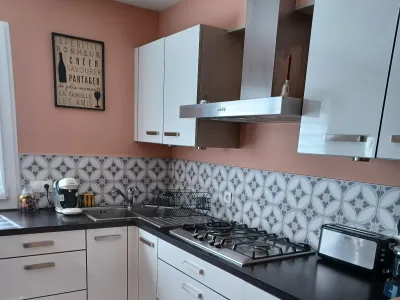 Spacious 90 m² House for Photo Shoots & Productions Near Paris