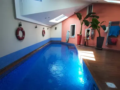 Colombes Event Venue: 250m² House with Indoor Pool Near Paris