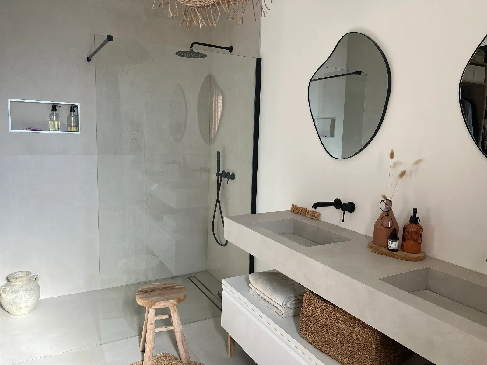 Maison de style californien-balinais pour événements à Virelade