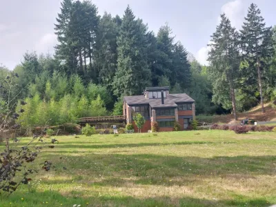 Unique Architect-Designed Event Venue with Garden & Pond near Nantes