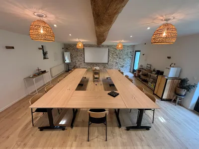 Unique Countryside Seminars 1 Hour from Paris 17th-Century Farmhouse