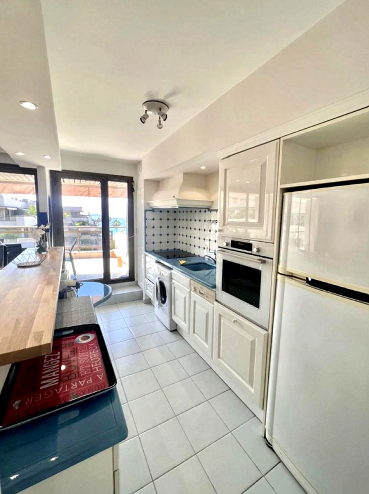 Appartement de Luxe avec Vue Panoramique sur la Mer à Cannes