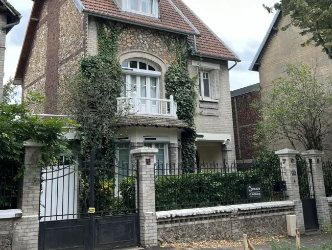 Charmante maison de Rouen avec des éléments d'époque pour des séances photos
