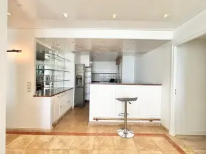 Appartement de Luxe à Cannes avec Vue Panoramique sur Mer | Native Spaces