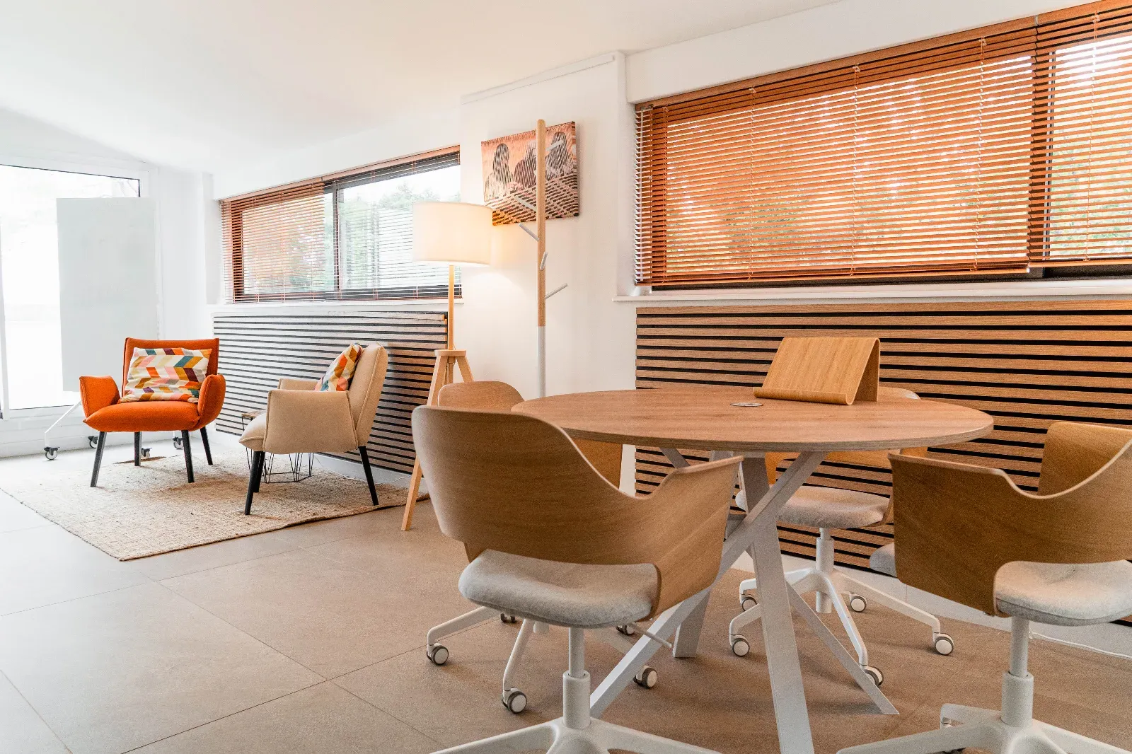 Versatile Meeting Room in Biot for Events up to 25 People