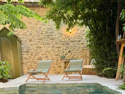 Historic Mansion in Cournonsec - Elegant Venue for Events & Stays