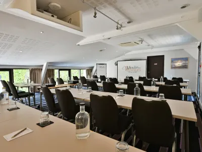 67 m² Meeting Room for Seminars & Corporate Events in Mallemort