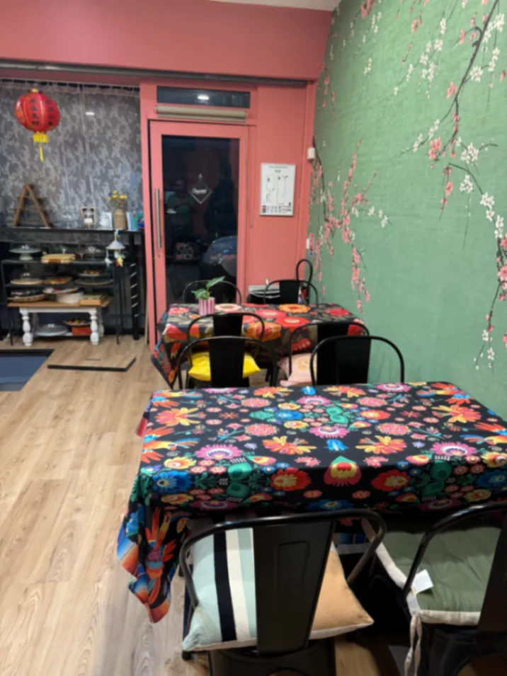 Charming Art & Well-Being Venue in Paris