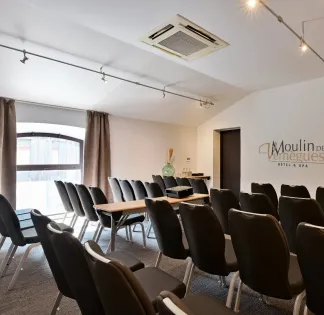 31m² Meeting Room for Seminars & Corporate Events in Mallemort