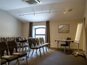 31m² Meeting Room for Seminars & Corporate Events in Mallemort