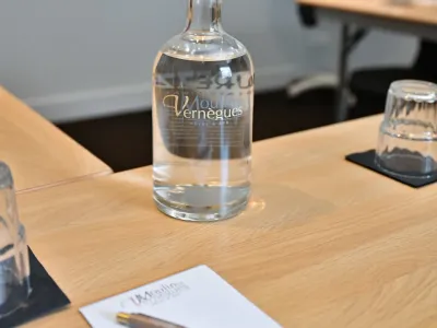 19m² Event Room in Mallemort for Seminars & Team Building