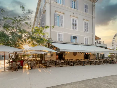 Elegant Cannes Restaurant for Professional Events & Dining