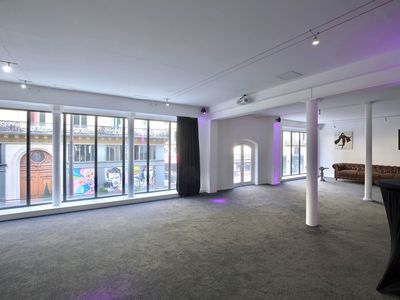 Espace Studio: Modern Event Venue in Paris for Weddings, Parties & Meetings