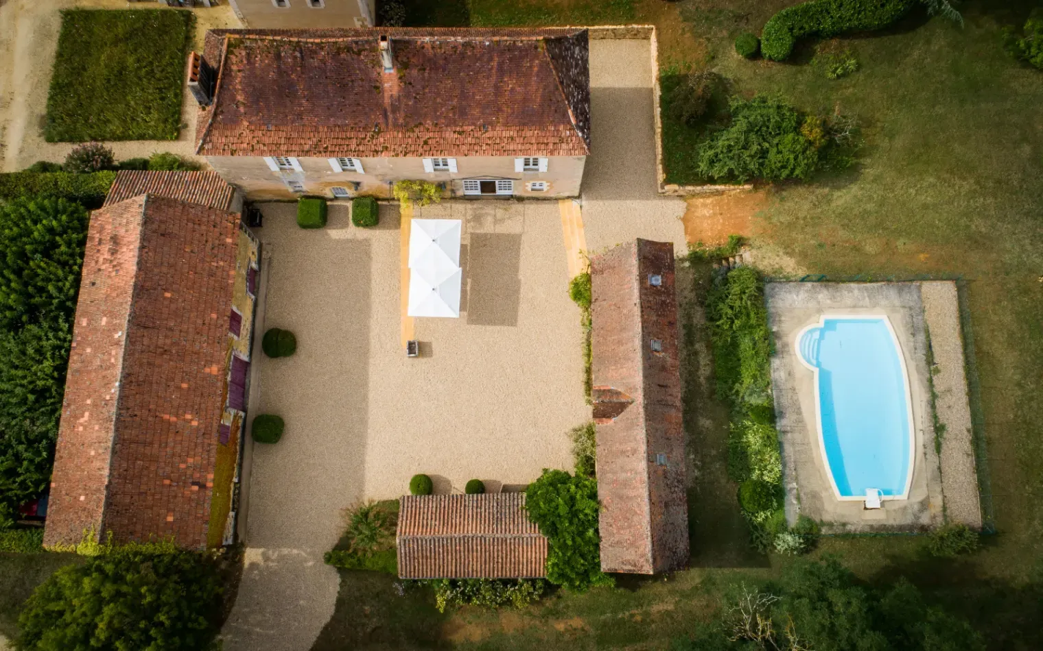 Manoir historique en Dordogne Retraite de luxe et lieu d'événements