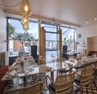 Cantinetta: Exclusive Private Dining & Cocktail Space in Paris