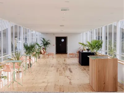 Private Boat for Events on the Seine Unique Paris Venue