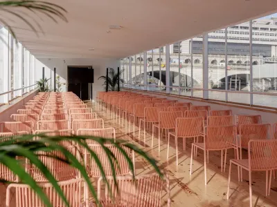 Private Boat for Events on the Seine Unique Paris Venue