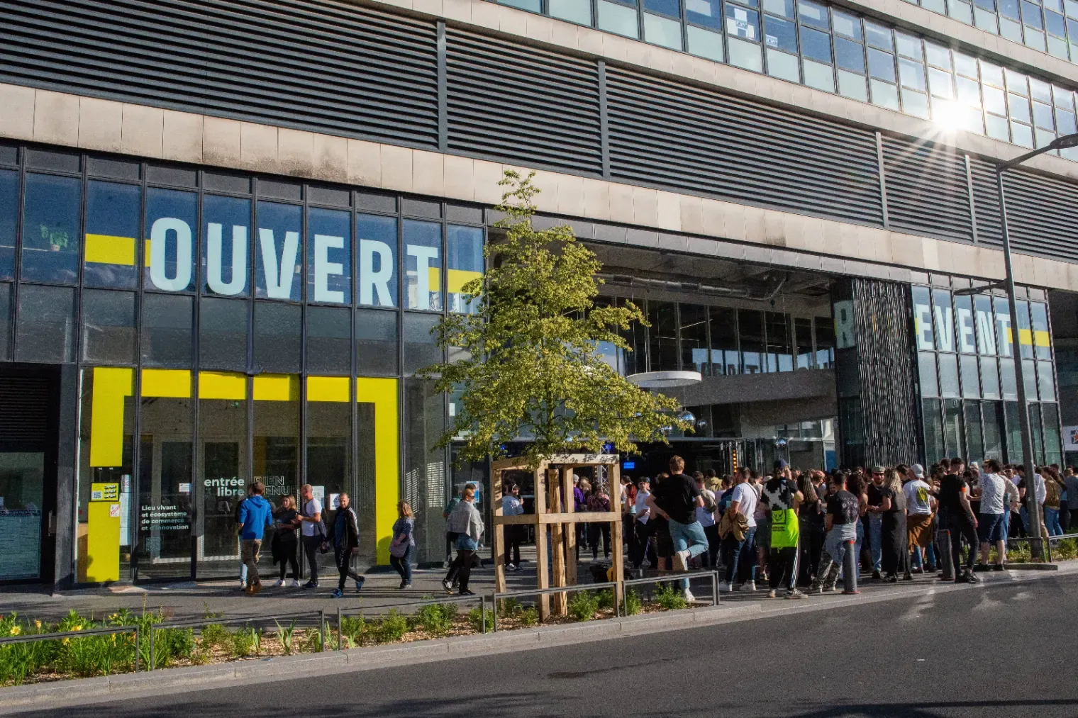 Hybrid Modular Venue in Lille Adaptable Event Spaces