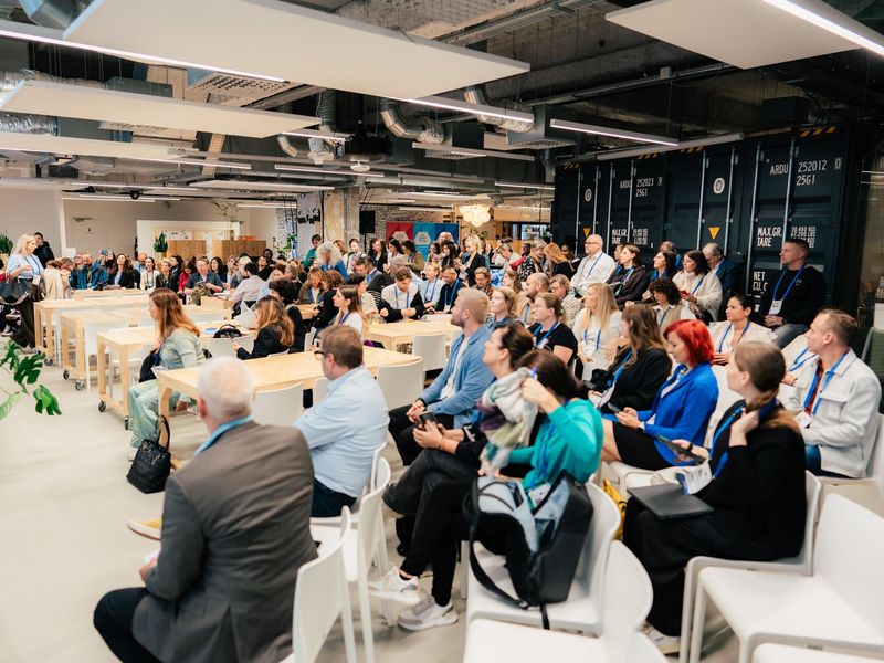 Hybrid Modular Venue in Lille Adaptable Event Spaces