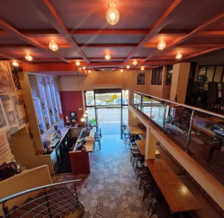 Beautifully Decorated Restaurant Venue for Events in Cannes