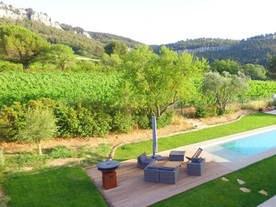 Villa Provençale Moderne pour Événements au Milieu des Vignes