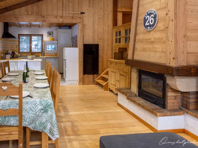 Luxury Ski-in Ski-out Chalet in Les 2 Alpes | 6 Bedrooms