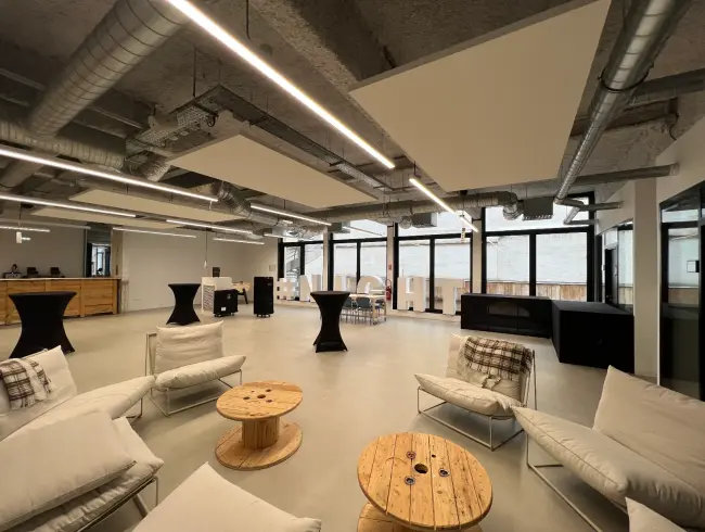 Lieu Modulaire Hybride à Lille : Espace Adaptable pour Événements
