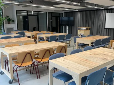 Hybrid Modular Venue in Lille: Adaptable Space for Events