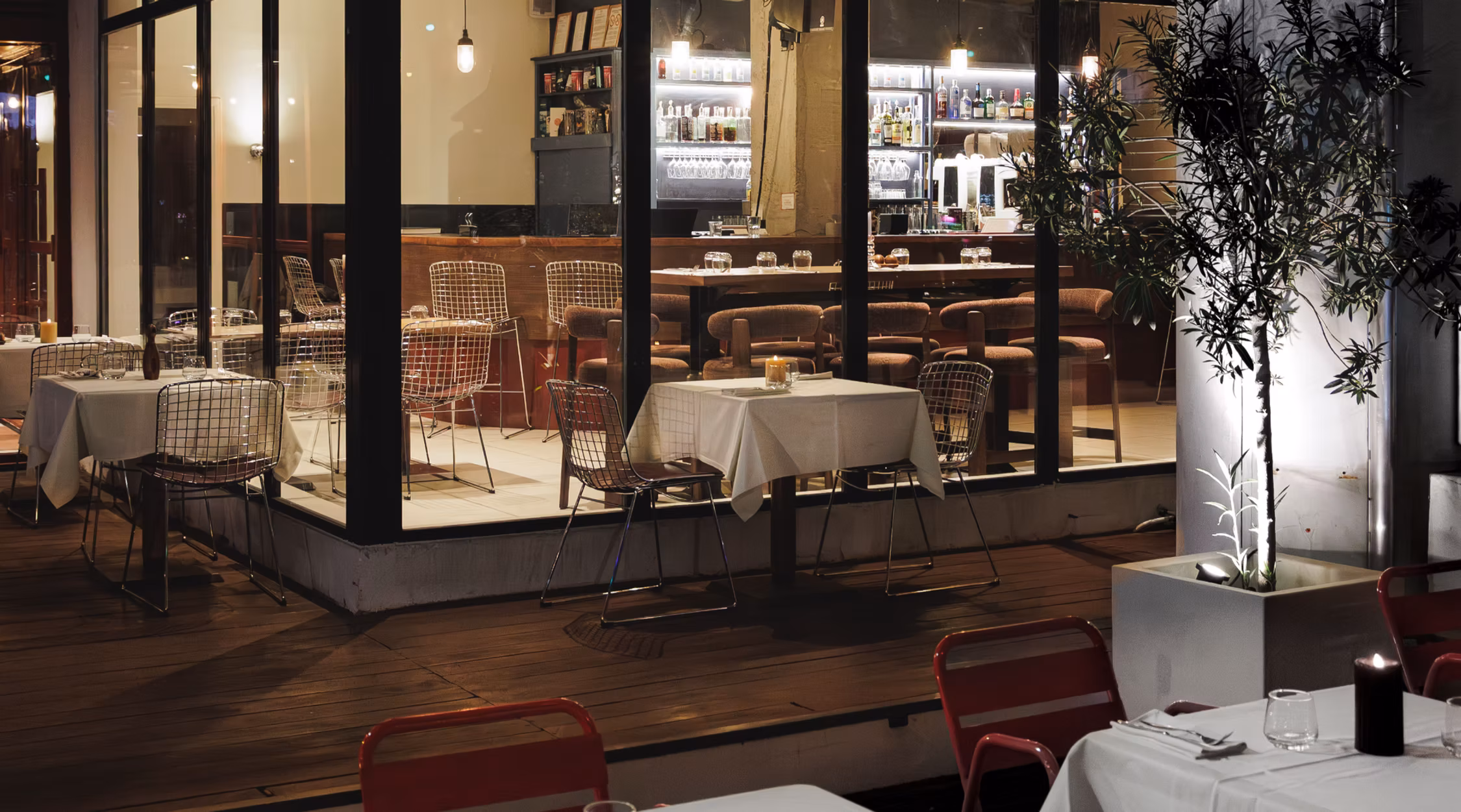 Elegant Marseille Restaurant with Terrace for Events & Catering