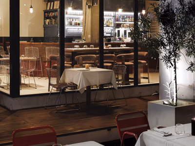 Elegant Marseille Restaurant with Terrace for Events & Catering