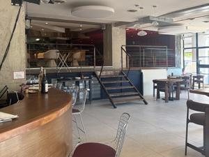 Elegant Marseille Restaurant with Terrace for Events & Catering