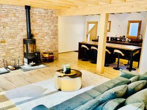 Charming Mountain Chalet - 5 Bedrooms for Events in Beuil