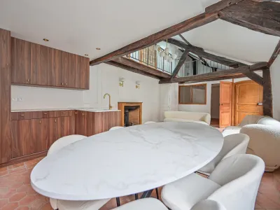 Charming 3-Room Parisian Flat for Events in the 7th arrondissement