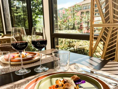 Luxury Hotel & Event Venue in Drome Provençale - 40-Hectare Park