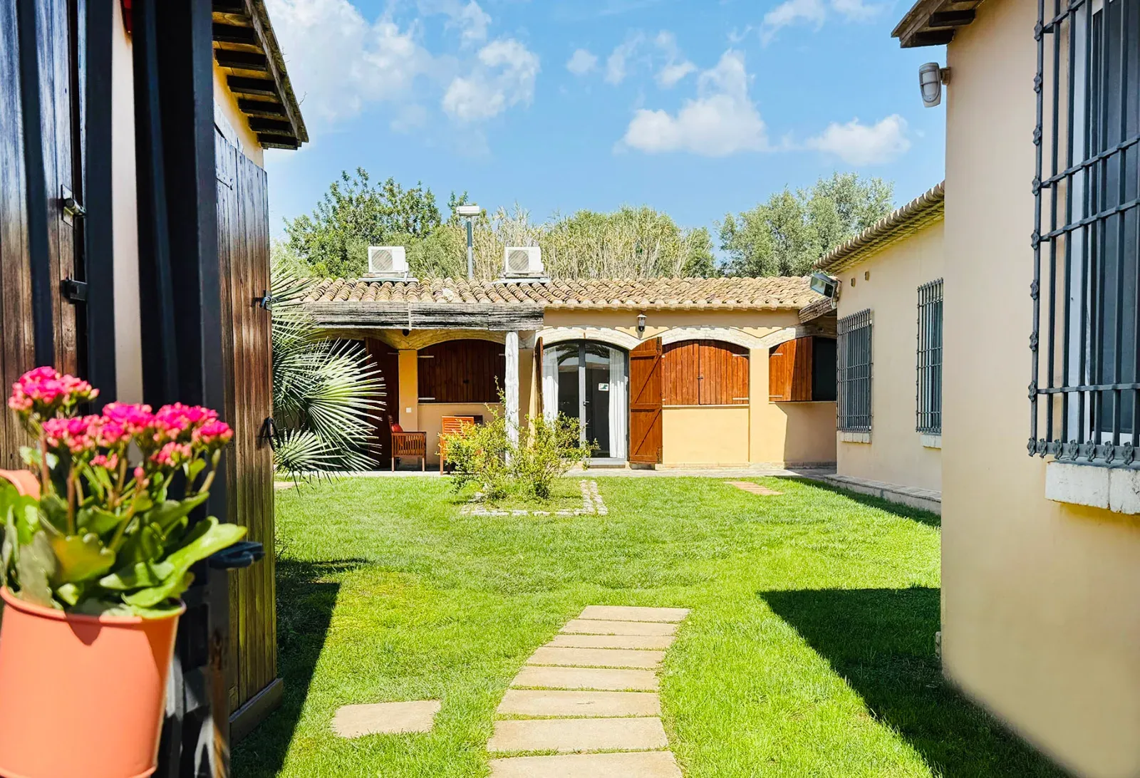 15th-Century Villa near Barcelona for Corporate Events