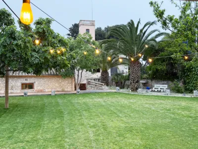 15th-Century Villa near Barcelona for Corporate Events