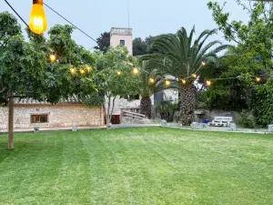 15th-Century Villa near Barcelona for Corporate Events
