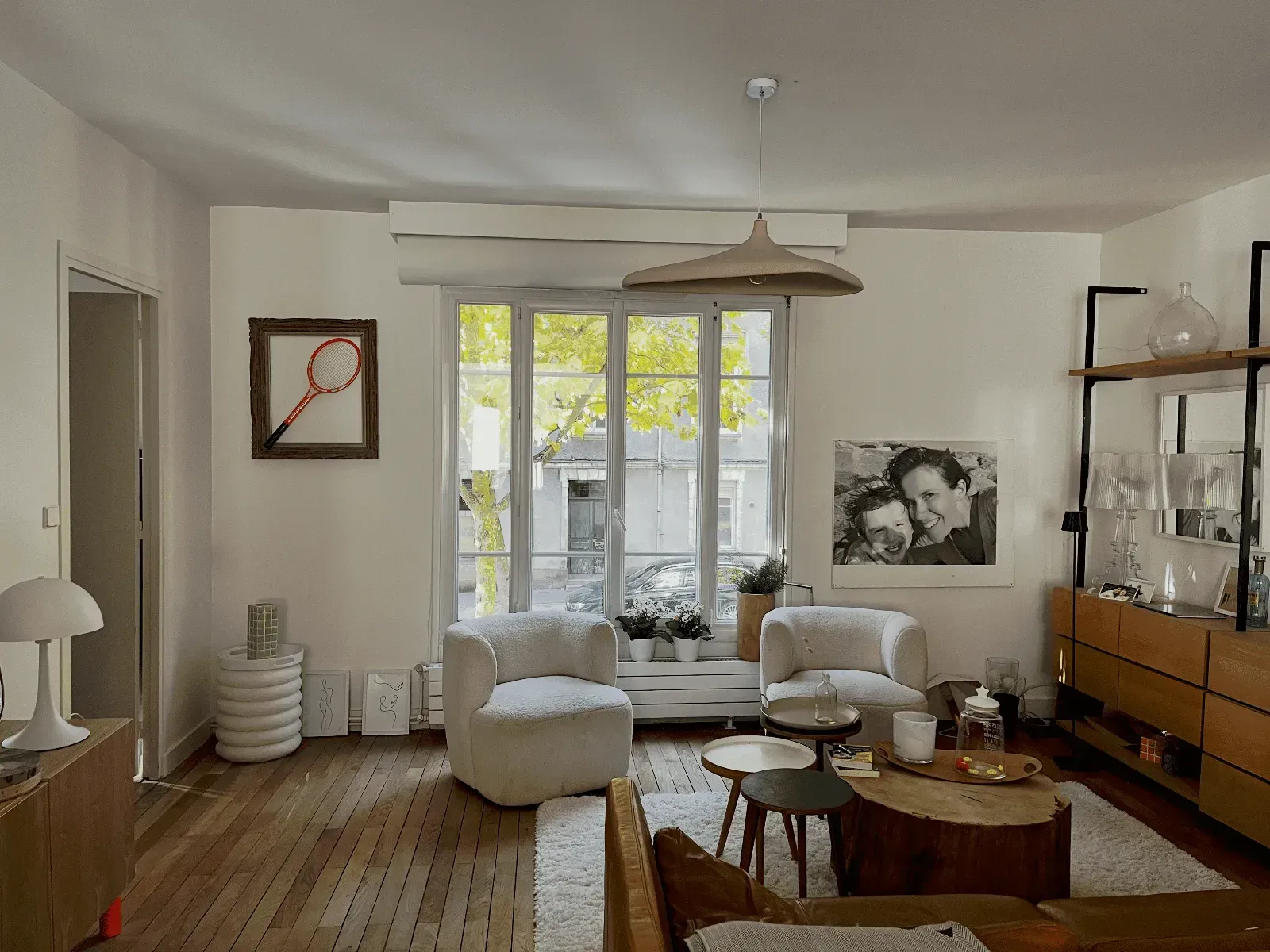 Elegant Light-Filled Apartment for Events & Productions in Nantes