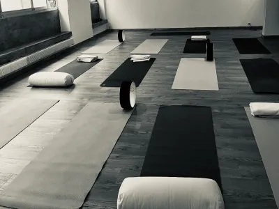 Beautiful Light-Filled Space for Group Classes & Meetings in Cannes