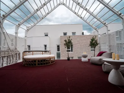 Triplex Bali Chic Venue with Rooftop Near Paris