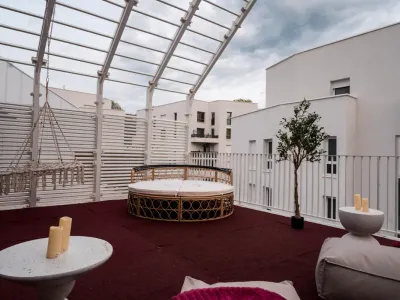 Triplex Bali Chic Venue with Rooftop Near Paris